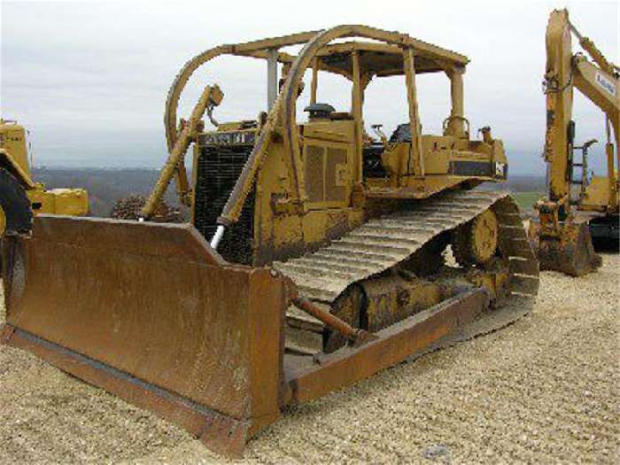 Tractores Sobre Orugas Caterpillar D6H  en venta Ref.: 1155588651278418 No. 2