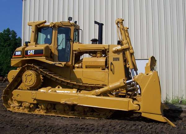 Dozers/tracks Caterpillar D8N