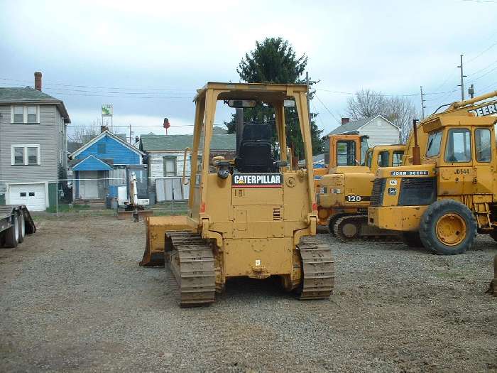 Tractores Sobre Orugas Caterpillar D4C  en venta, usada Ref.: 1218638523973847 No. 3