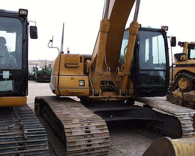 Excavadoras Hidraulicas Caterpillar 325 CL  seminueva en venta Ref.: 1226515563549371 No. 3