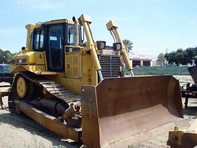 Dozers/tracks Caterpillar D6R