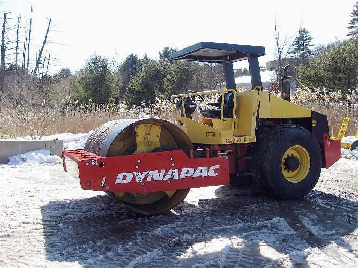 Vibratory Compactors Dynapac CA250D