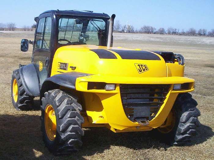 Montacargas Jcb 527  de medio uso en venta Ref.: 1245085414355294 No. 3