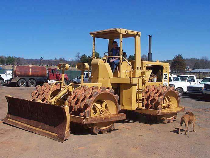 Compactadoras Suelos Y Rellenos Caterpillar 815