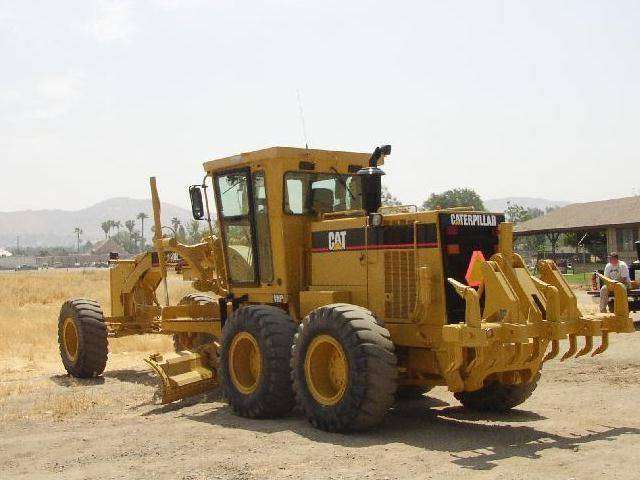 Motoconformadoras Caterpillar 140H  de segunda mano a la venta Ref.: 1259025473582911 No. 3