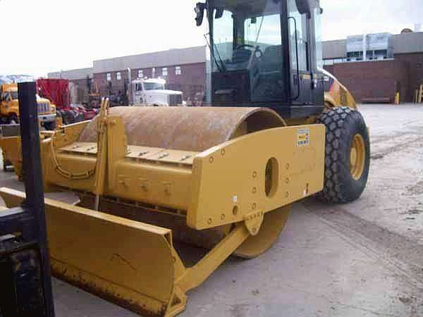 Soil Compactors Caterpillar CS64