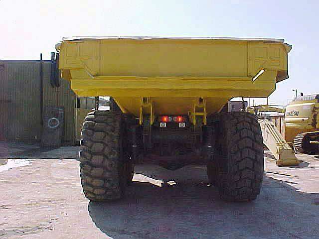 Camiones De Carga Komatsu HM400-1  seminueva en venta Ref.: 1267666065563136 No. 2