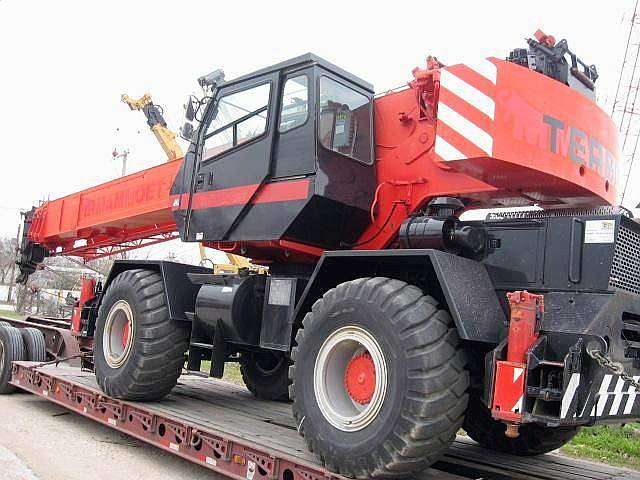 Cranes Terex RT600