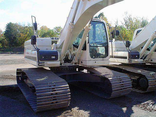 Hydraulic Excavator Terex TXC225