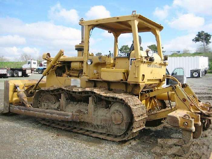 Tractores Sobre Orugas Caterpillar D6C  usada a la venta Ref.: 1275156715804379 No. 3