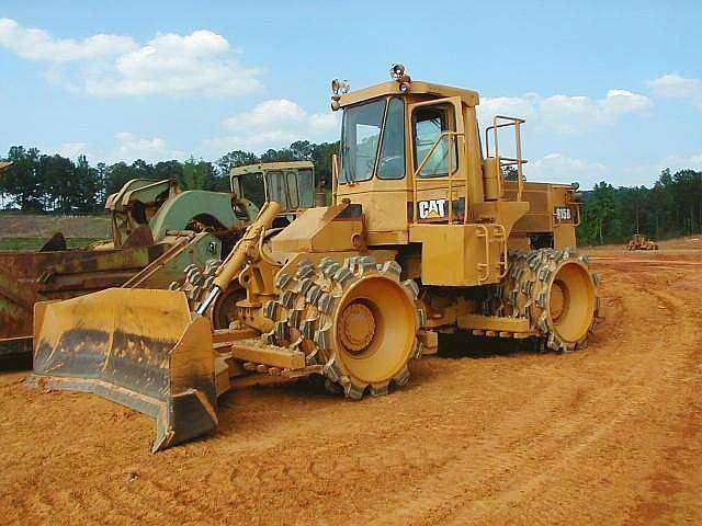 Compactadoras Suelos Y Rellenos Caterpillar 815B