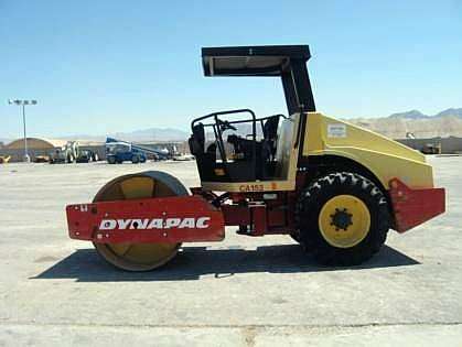 Compactadora Vibratoria Dynapac CA152D