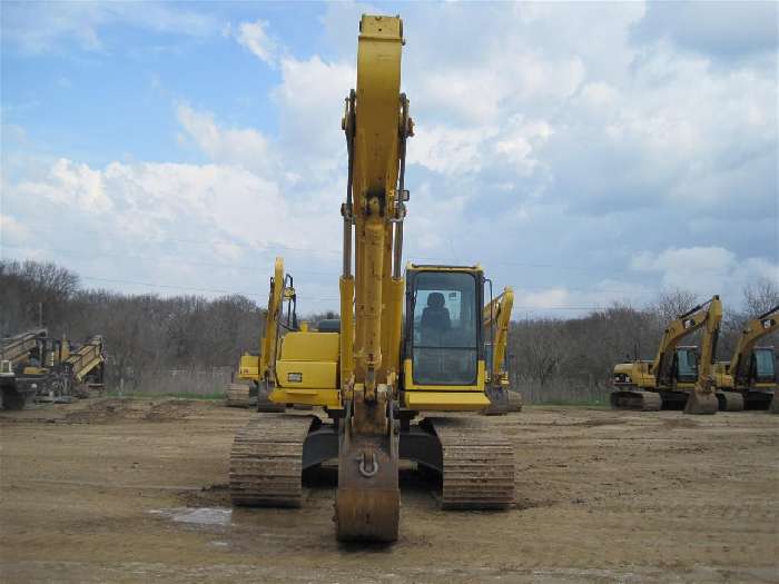 Excavadoras Hidraulicas Komatsu PC200  seminueva en venta Ref.: 1277767659769772 No. 4