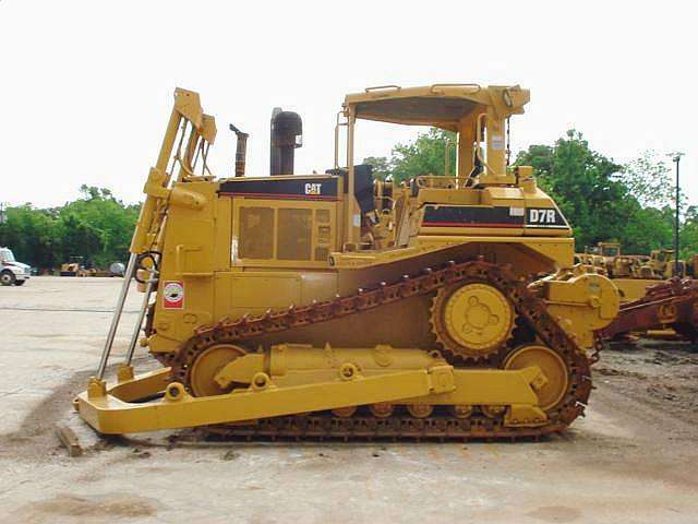 Tractores Sobre Orugas Caterpillar D7R  en venta Ref.: 1278866495392330 No. 2