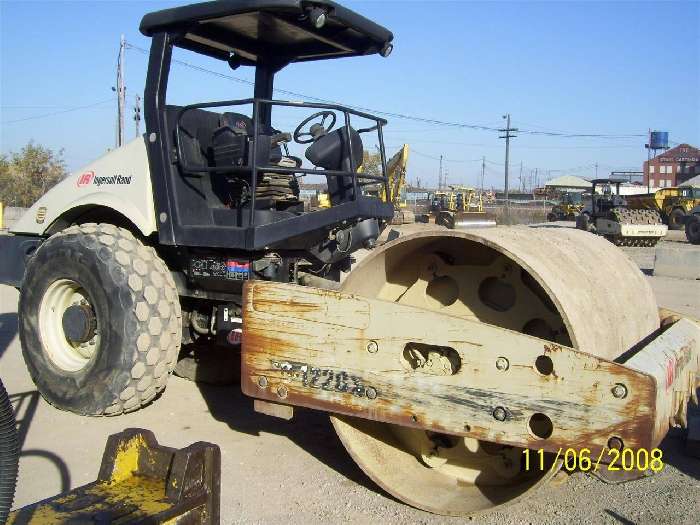 Compactadora Vibratoria Ingersoll-rand SD122D