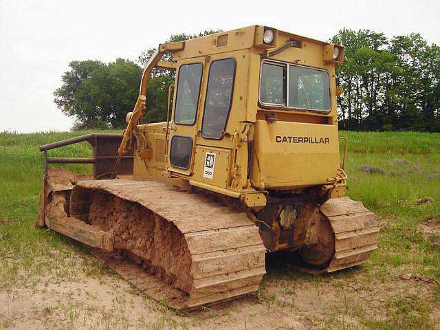 Tractores Sobre Orugas Caterpillar D6D