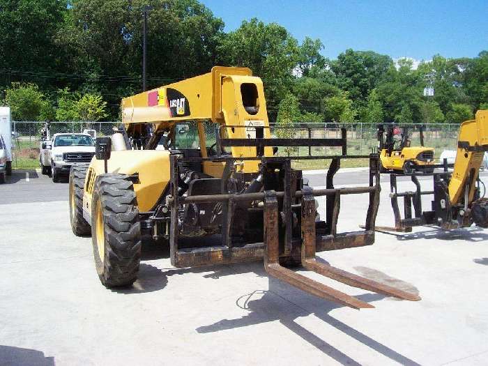 Manipulador Telescopico Caterpillar TL642