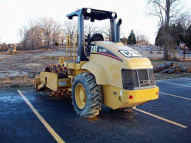 Compactadora Vibratoria Caterpillar CP-433E  en buenas condicione Ref.: 1286051340948466 No. 2