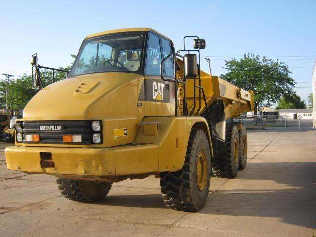 Off Road Truck Caterpillar 725