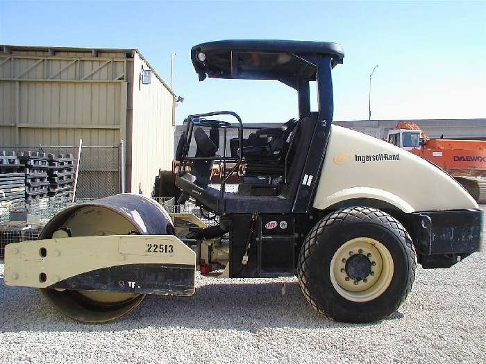 Compactadora Vibratoria Ingersoll-rand SD77DX  de medio uso en ve Ref.: 1291778828737753 No. 2