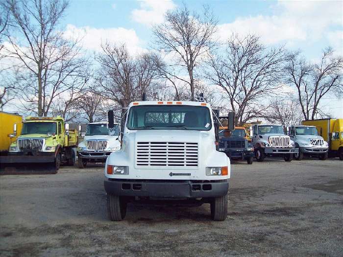 Tractocamion International 4900  en optimas condiciones Ref.: 1292033138694665 No. 2