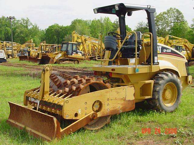 Compactadora Vibratoria Caterpillar CP-433E  usada de importacion Ref.: 1293835297540389 No. 2