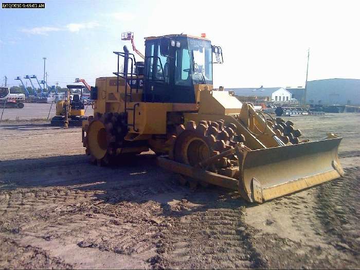 Compactadoras Suelos Y Rellenos Caterpillar 815F