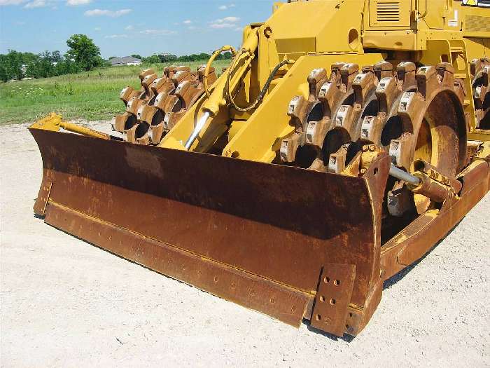 Compactadoras Suelos Y Rellenos Caterpillar 815F  importada de se Ref.: 1294299444443308 No. 2