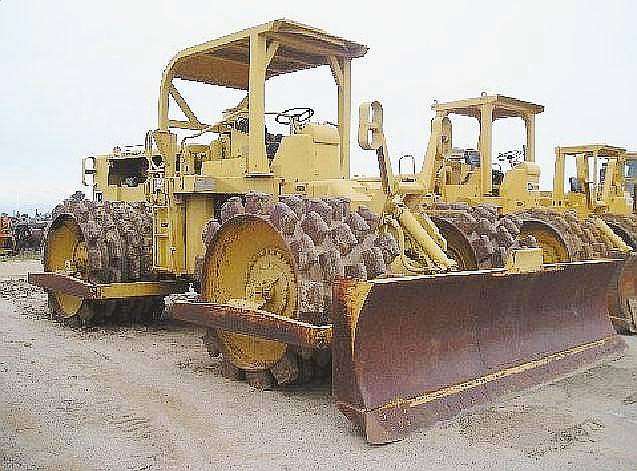 Compactadoras Suelos Y Rellenos Caterpillar 825B