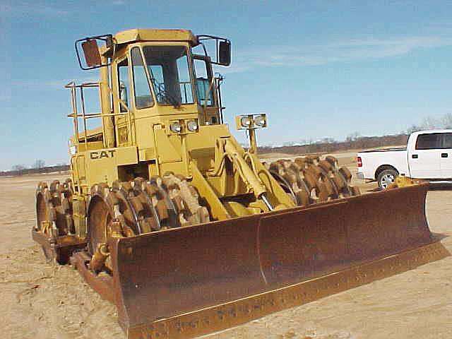 Compactadoras Suelos Y Rellenos Caterpillar 825C