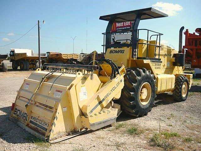 Recycles Bomag MPH364