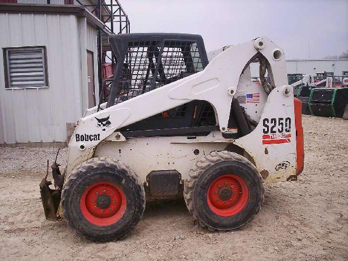 Minicargadores Bobcat S250  en optimas condiciones Ref.: 1297975422095119 No. 3