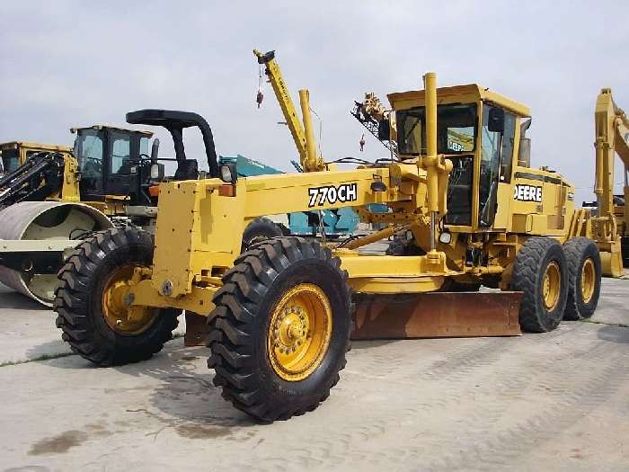 Motor Graders Deere 770CH