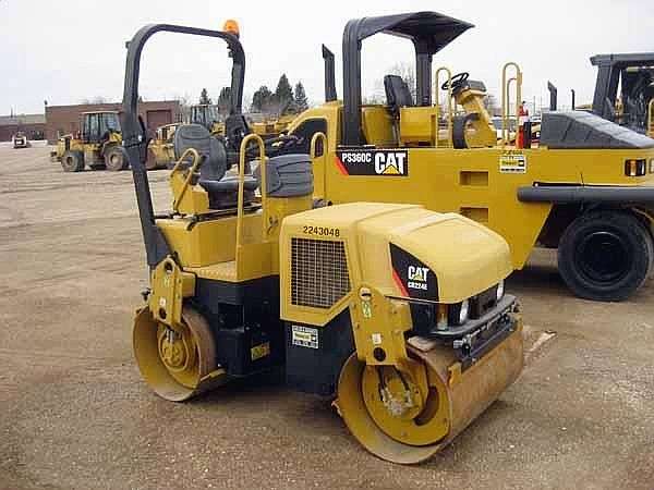 Compactadora Vibratoria Caterpillar CB-224E  de bajo costo Ref.: 1307567204466053 No. 3