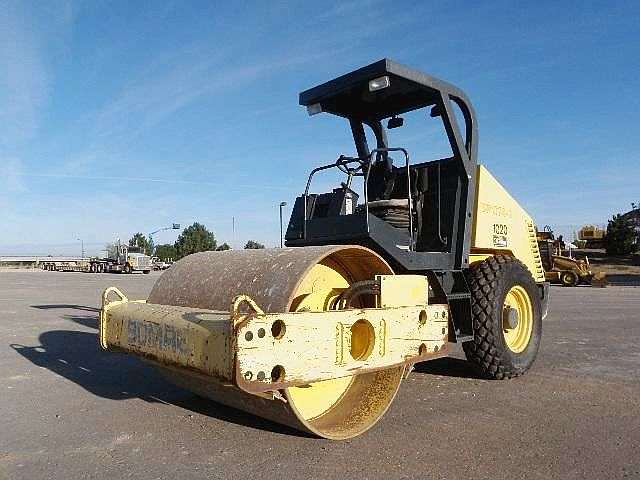 Compactadora Vibratoria Bomag BW177D