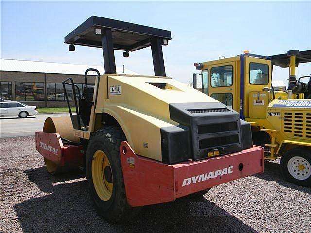 Compactadora Vibratoria Dynapac CA152D  usada de importacion Ref.: 1311961757240879 No. 3