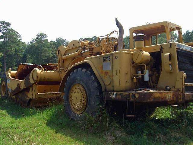 Screpers Caterpillar 621B