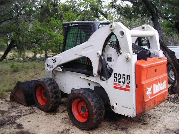 Miniloaders Bobcat S250