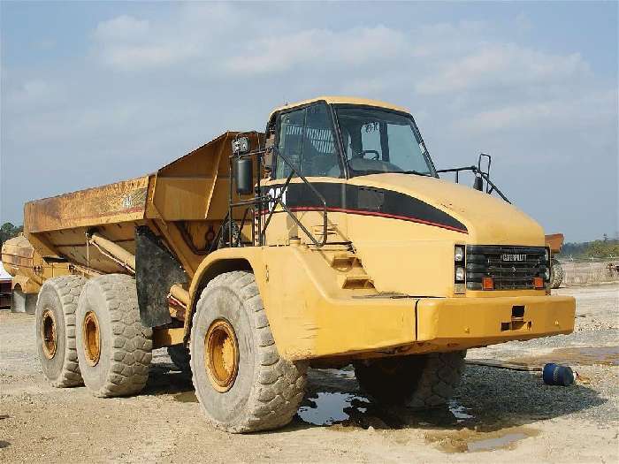 Off Road Truck Caterpillar 740