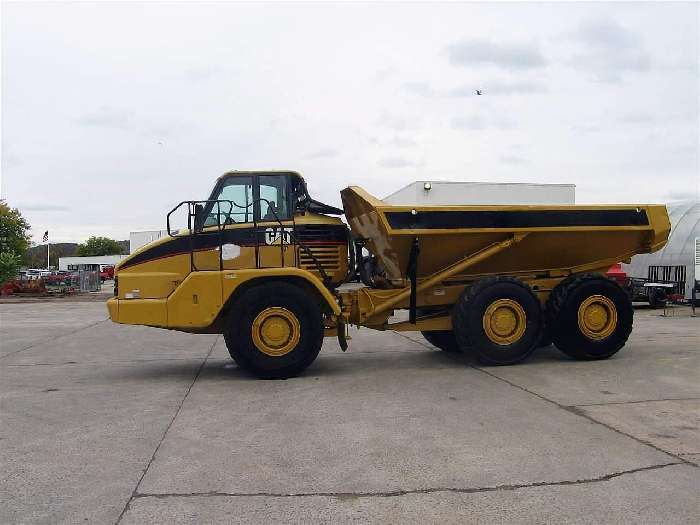 Camiones De Carga Caterpillar 725