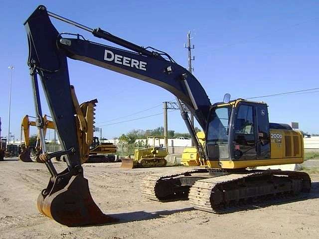 Hydraulic Excavator Deere 200D