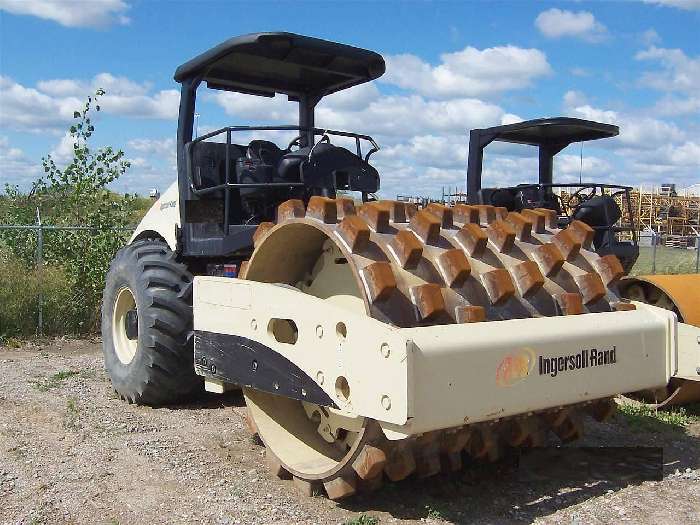 Compactadora Vibratoria Ingersoll-rand SD122F