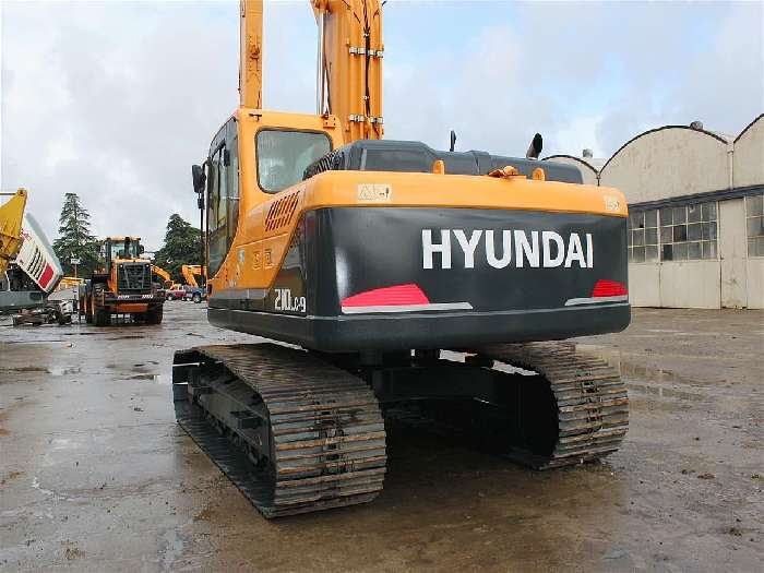 Excavadoras Hidraulicas Hyundai ROBEX 210 LC  usada de importacio Ref.: 1321396679737873 No. 2