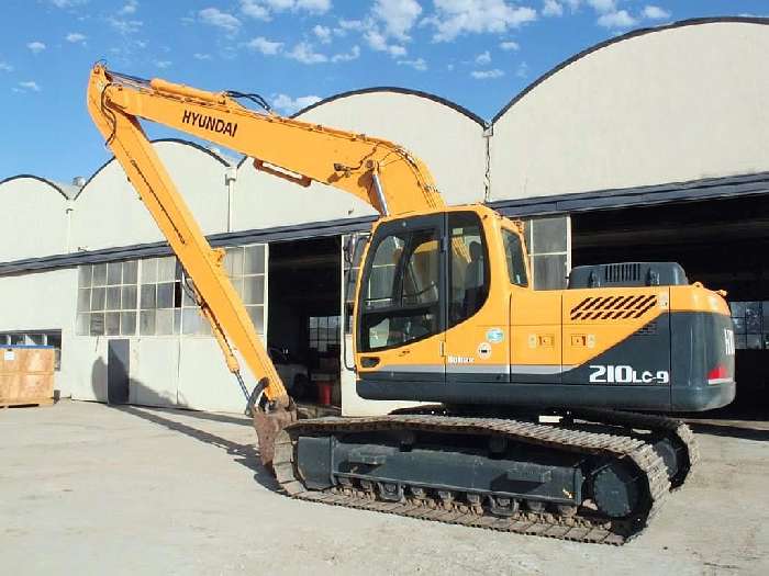 Excavadoras Hidraulicas Hyundai ROBEX 210 LC  seminueva en venta Ref.: 1321398581926784 No. 3