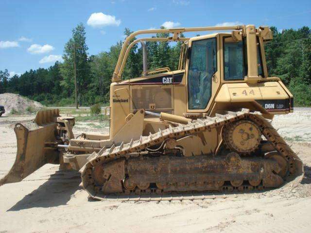 Dozers/tracks Caterpillar D6N