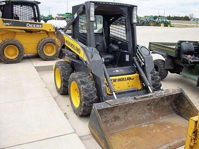 Minicargadores New Holland L170  en venta, usada Ref.: 1322765429531724 No. 3