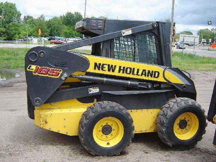 Minicargadores New Holland L185  usada Ref.: 1322852110507496 No. 4