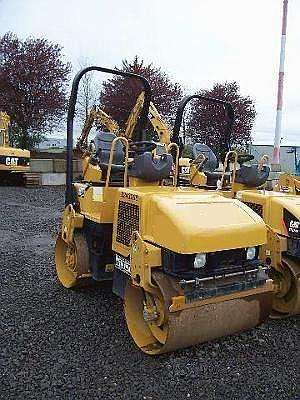 Compactadora Vibratoria Caterpillar CB-224E  seminueva en venta Ref.: 1325110811581327 No. 3