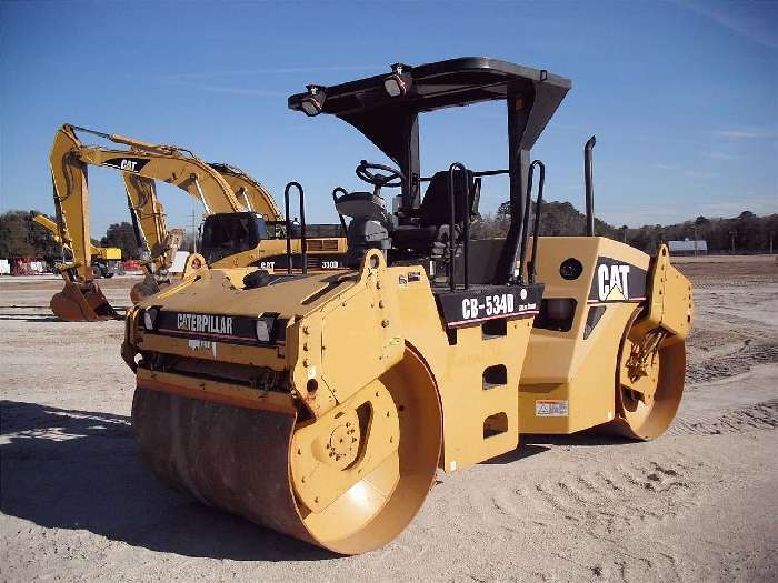 Compactadora Vibratoria Caterpillar CB-534D  usada en buen estado Ref.: 1325180213534904 No. 3