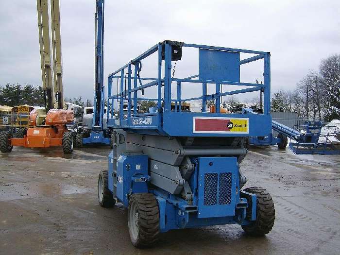 Plataforma Tipo Tijera Genie GS4390